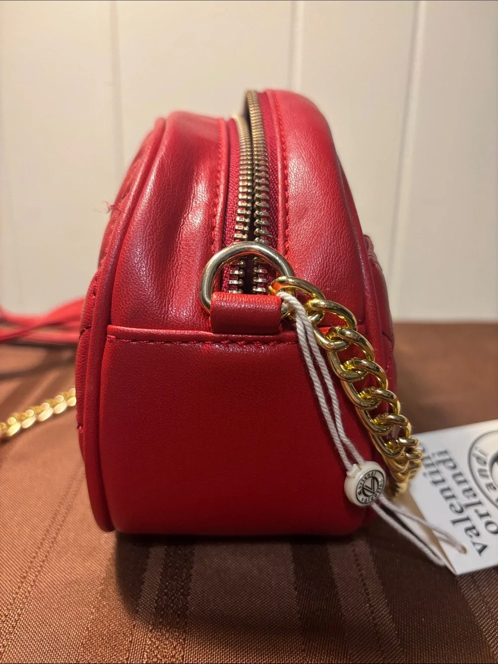 NWT Valentino Orlandi Red Quilted Crossbody Shoulder Camera Bag with Dust Bag